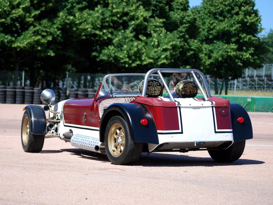  Caterham Seven Superlight by Aznom 2009 года  (фото 7 из 30)
